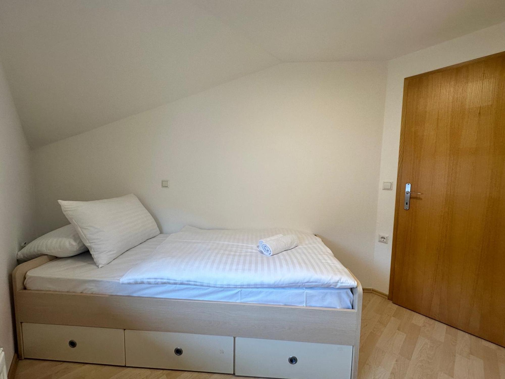 Apartment Izba Snovik Laze v Tuhinju Eksteriør billede